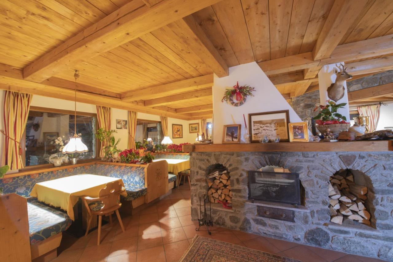 Hotel Rascard Valtournenche Bagian luar foto