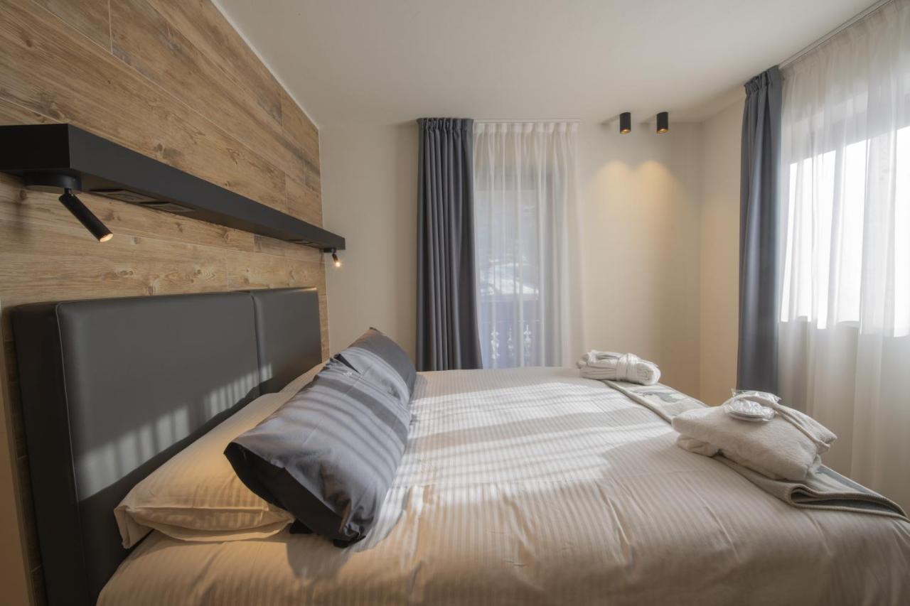 Hotel Rascard Valtournenche Bagian luar foto